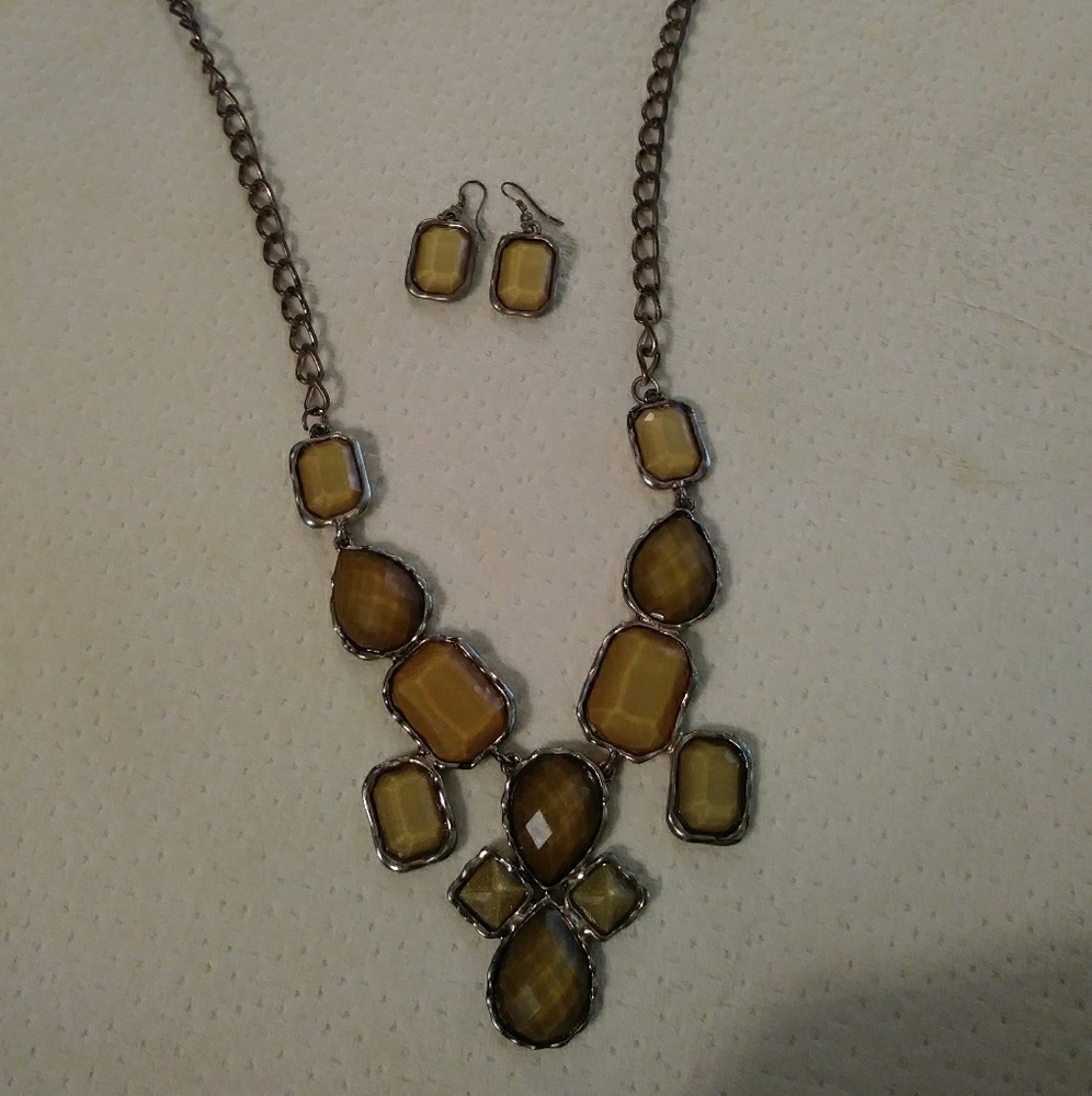 Necklace and earrings
